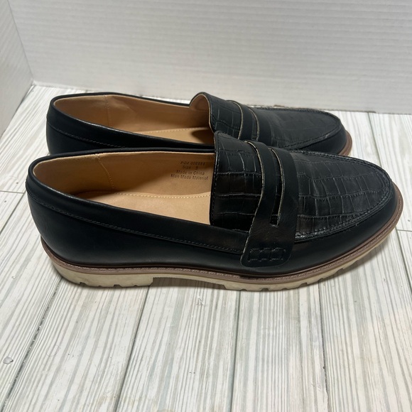 Journee Collection Loafer- size 9 black - Picture 1 of 9